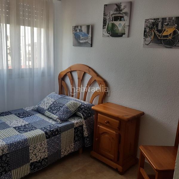 Foto d5d5cb45-a426-455c-a3ed-5aa5fa7022a8. Location appartement dans carrer sigalero 8 dans Heliópolis Benicasim / Benicàssim