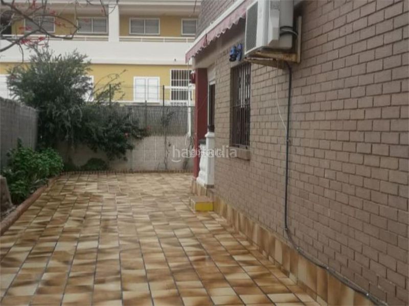 Foto 2f21e51e-5abb-47a0-9405-36c47e5852e7. Semi detached house in carrer de la vall d'alba 29 in Oropesa del Mar