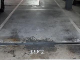 Miete Autoparkplatz in Avenida camp de morvedre 109. Ciutat del transport - la salera / avenida camp de