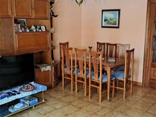 Appartement à Plaza santa maría 5. Valencia de don juan / plaza santa maría