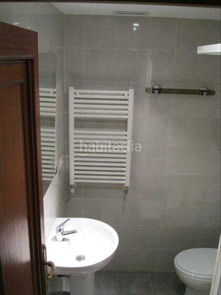 Foto 0ee3daf0-812f-4b0f-9064-8518764be1c0. Alquiler piso en calle ultramar 2 Plaza de Toros / calle ultramar en Valladolid