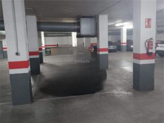 Aparcament cotxe a Calle ángeles martínez chacón 27. Pabellón - estación - el corte inglés / calle ánge