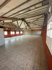 Lloguer Local Comercial a Carrer colon 10. Local entresol