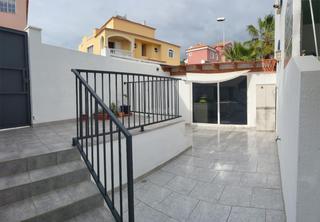 Casa adossada a Calle lajial 23. Puerto de santiago / calle lajial