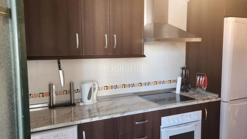 Foto 65c5e101-c25d-4c68-8f9f-bd20ad319ebb. Piso en calle estoril 2e duplex en Iznalloz