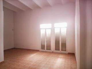 Geschäftsraum in Carrer transformador 98. Local-vivienda  con  cédula  de  habitabilidad