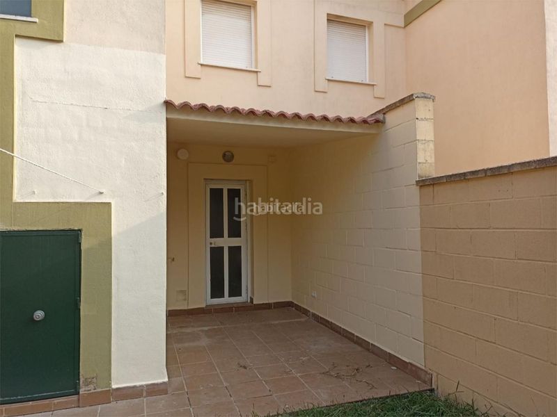 Foto f7e90769-5e40-4ef3-83a1-a1057059670c. Flat in calle ana fernández 8 in Villanueva del Ariscal