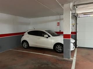 Aparcament cotxe a Calle suecia 11. Daimiel / calle suecia