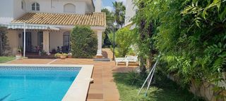 Casa in Calle huerta del carmen 1. El carmen - la barrera / calle erillas blancas