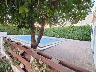 Maison à Calle ruiseñor 3. Espartinas pueblo / calle ruiseñor