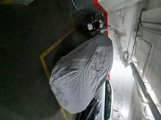 Alquiler Parking coche en Carrer de roc boronat 14. Plaza grande para coche