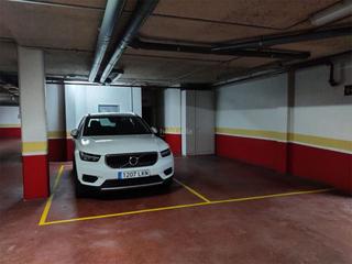 Location Parking voiture à Rúa do gorgullón 58. Zona fernández ladreda / rúa do gorgullón