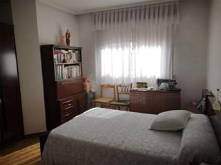 Appartement à Calle lago de carucedo 2. Centro / calle lago de carucedo
