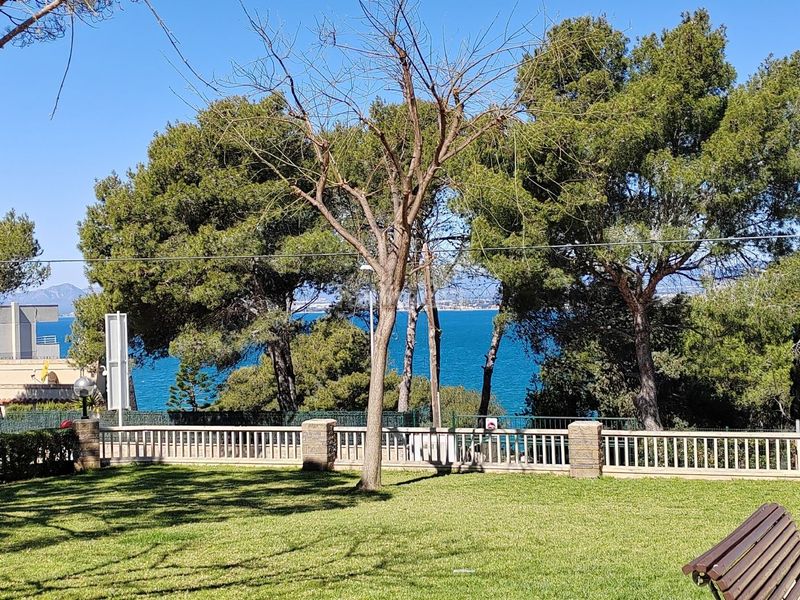 Foto 6d31db8d-2e3b-4240-9f2a-9d458db0839a. Apartamento en carrer de la punta del cavall 16 apartamento seminuevo ideal para entrar a vivir en Salou