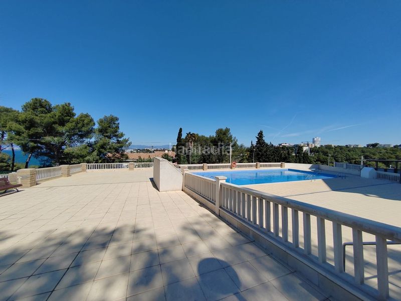 Foto c7755b33-e47c-4eb2-9a2f-9d11e0ec3458. Apartamento en carrer de la punta del cavall 16 apartamento seminuevo ideal para entrar a vivir en Salou
