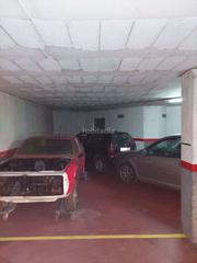 Aparcament cotxe a Carrer de rourell 5. Parking + trastero 38 mts/2 para 3 coches y motos