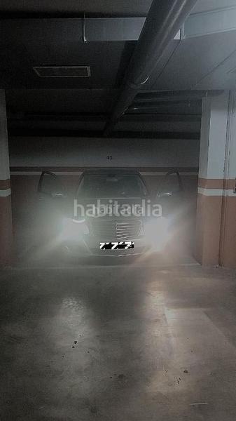 Foto b8d6a597-8e1a-4ae9-a501-bb18bfa18ac0. Miete autoparkplatz in calle montizón 16 in Carlota (La)