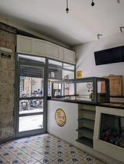 Location Local commercial à Carrer de la unió 13. Traspaso con licencia, restaurante funcionando.