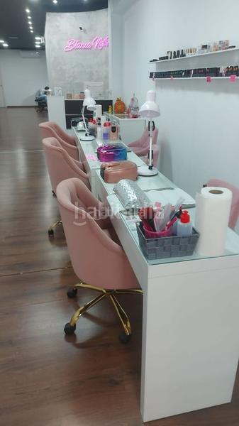 Foto 36fb0c11-db69-4f5e-b8e1-0f36f1c58161. Rent business premise in carrer de sants 258 in Sants-Badal Barcelona