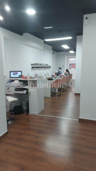 Foto 8cab3a80-9f77-43da-8a71-fafa172ff04c. Rent business premise in carrer de sants 258 in Sants-Badal Barcelona