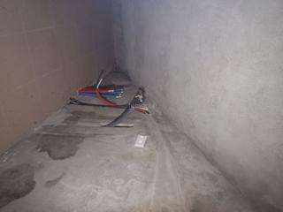 Pis a Estrada vella de santiago 8. Vendo casa 3 pisos al lado del club fluvial
