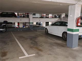 Autoparkplatz in Carrer de còrsega 91. La nova esquerra de l