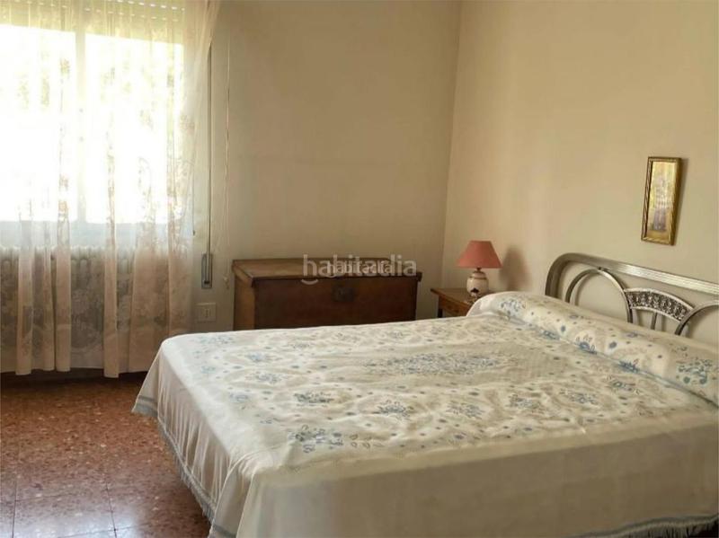 Foto f436163b-4a55-41f4-ac72-de35685a21d9. Casa en urbanización el codón 40 / urbanización el codón en Cebreros