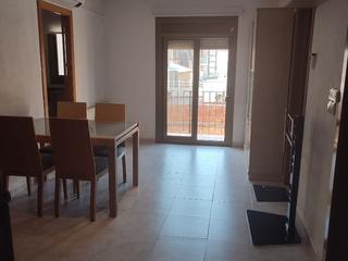 Miete Etagenwohnung in C-245 56. Piso en alquiler centro gava