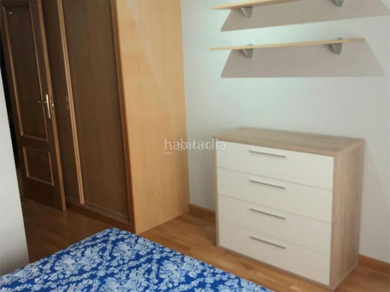 Foto a0e136d2-d9a5-4abc-a3e2-d520fe235044. Miete etagenwohnung in calle santiago diego madrazo 22 in Salamanca