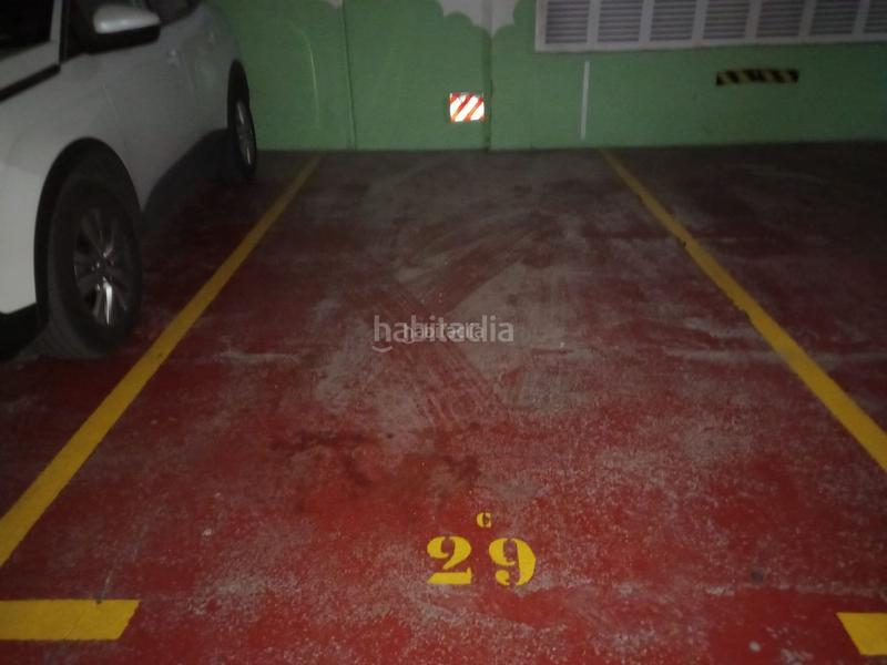 Foto fee8801a-4cab-43ec-a8a1-4410c65e5990. Lloguer aparcament cotxe a calle de téllez 15 a Pacífico Madrid