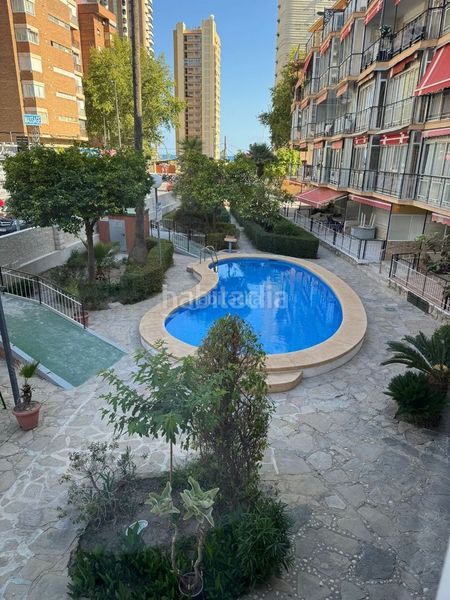 Foto 5b539a5d-f7e5-4ee7-835b-e5e493163a59. Pis a avenida de murcia 7 a Playa Levante Benidorm