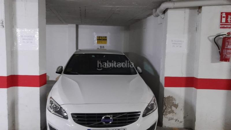 Foto b036901e-86f3-43ba-bd67-70e2eea63b08. Lloguer aparcament cotxe a avenida federico garcía lorca 8 a Cabra