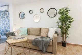Pis a Carrer de santa eugènia 148. Piso de tres habitaciones sta eugenia