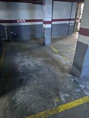 Miete Autoparkplatz in Carrer del roine 7. Alquiler parking rambla onze de setembre