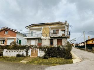 Casa adossada a Calle los caños 25. Merindad de valdeporres / calle los caños