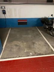 Rent Car parking in Carrer de sicília 221. Plaza aparcamiento para coche pequeño
