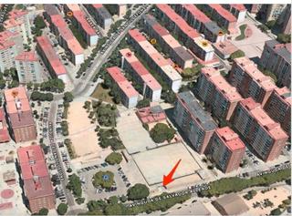 Aparcament cotxe a Avinguda de salvador allende 24. Parking doble