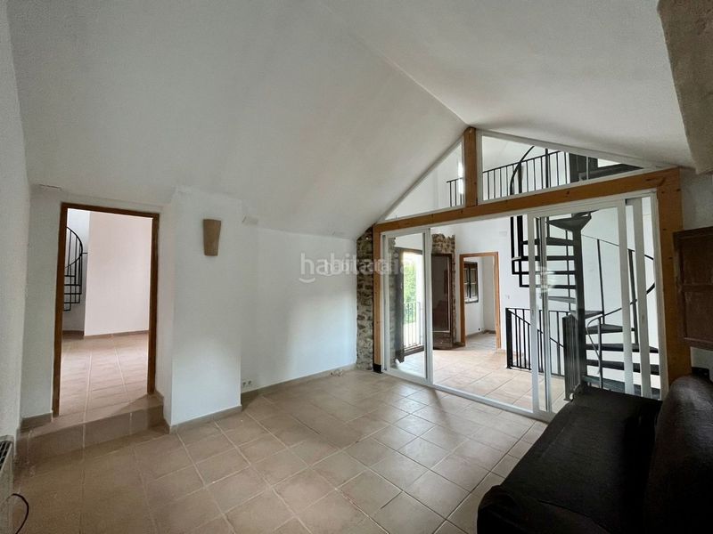 Foto 43ea4149-933d-46f0-a4a9-db7e71745452. Chalet in cuesta los escaloncillos 7 in Loja