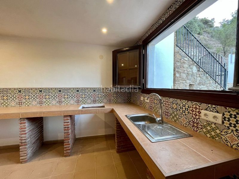 Foto baac4d1f-59ed-4635-a2d3-426684390681. Chalet in cuesta los escaloncillos 7 in Loja