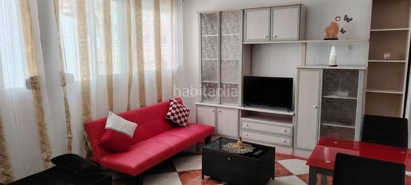 Foto f469a94f-6c9f-46a5-b8b8-0c4c234532c2. Alquiler apartamento en calle acacias de Guadalmar 4 precioso apartamento en primera línea de playa en Málaga