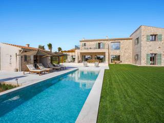 Casa a Diseminado poligono 10 546. Stylish new build finca near santanyí