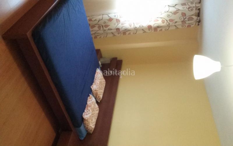 Foto 43256e12-091f-4a18-a4a9-d47bad0e6466. Location appartement dans avenida de pino montano 25 dans Sevilla