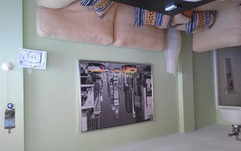 Foto 8d8f7b21-78c7-4e3f-8354-1ad269eb7814. Location appartement dans avenida de pino montano 25 dans Sevilla