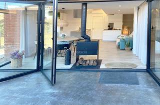 Miete Appartement in Passatge ramon muntaner 2. Apartament & jardí