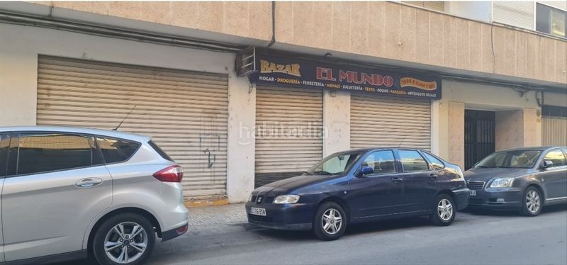 Foto d06c91d6-f663-4633-b4eb-f19a5be6c6ac. Rent business premise in calle maestro serrano 29 in Canals