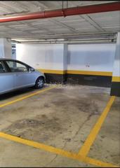 Location Parking voiture à Calle bartolomé de medina 18. San bernardo / calle bartolomé de medina