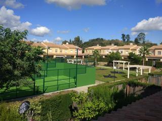 Rent Semi detached house in Calle nelson mandela 18. Mora / calle nelson mandela