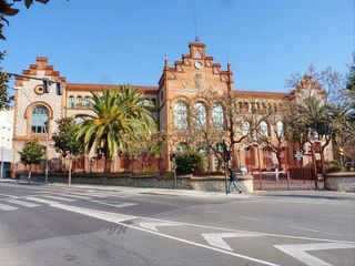 Autoparkplatz in Carrer soler i palet 20. Plaça gran 10 x 2,70