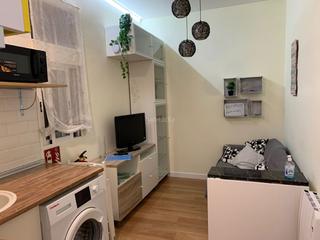 Rent Ground floor in Calle laín calvo 13. Bonito y cerca de todo!