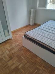 Lloguer Casa a Calle de alcalá 209. Alquiler habitacion en casa señorial